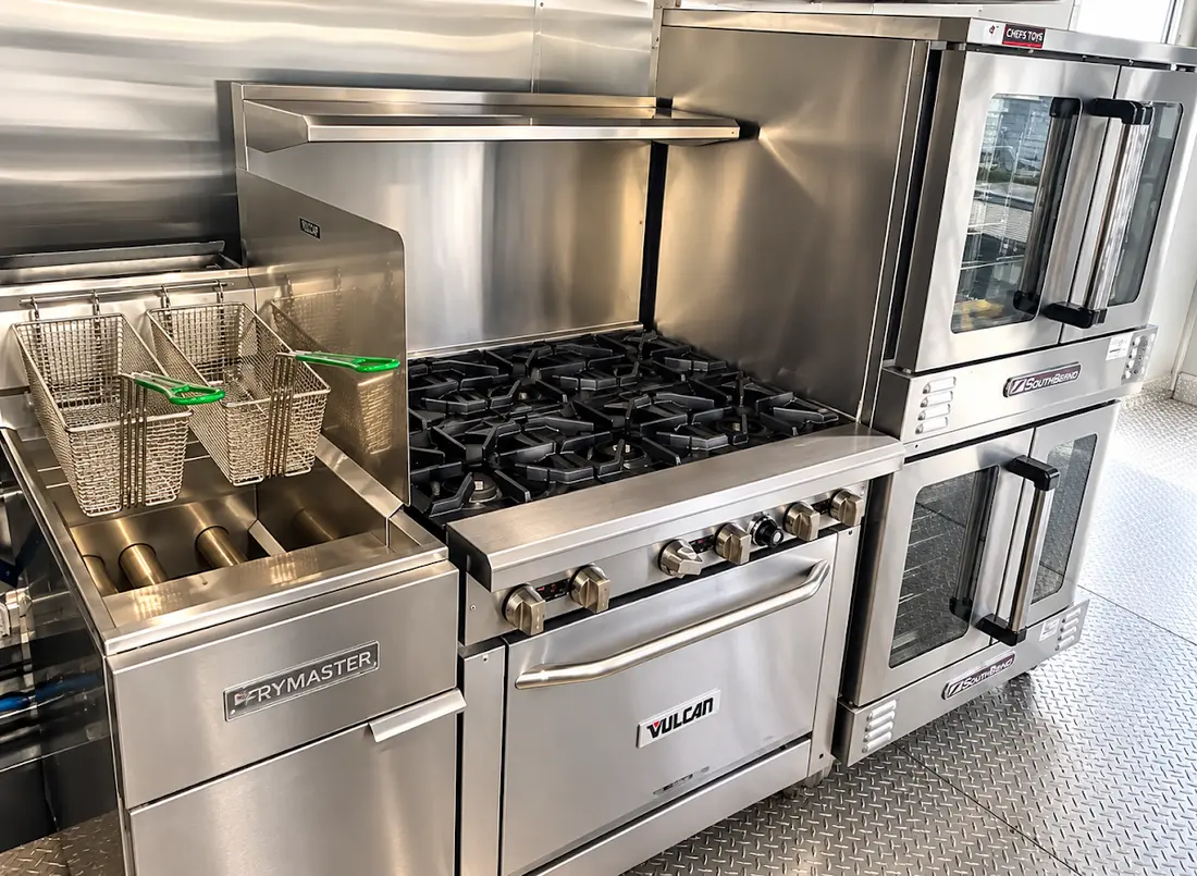 40 ft Bulk Kitchen for rent in Florida (photo 1)