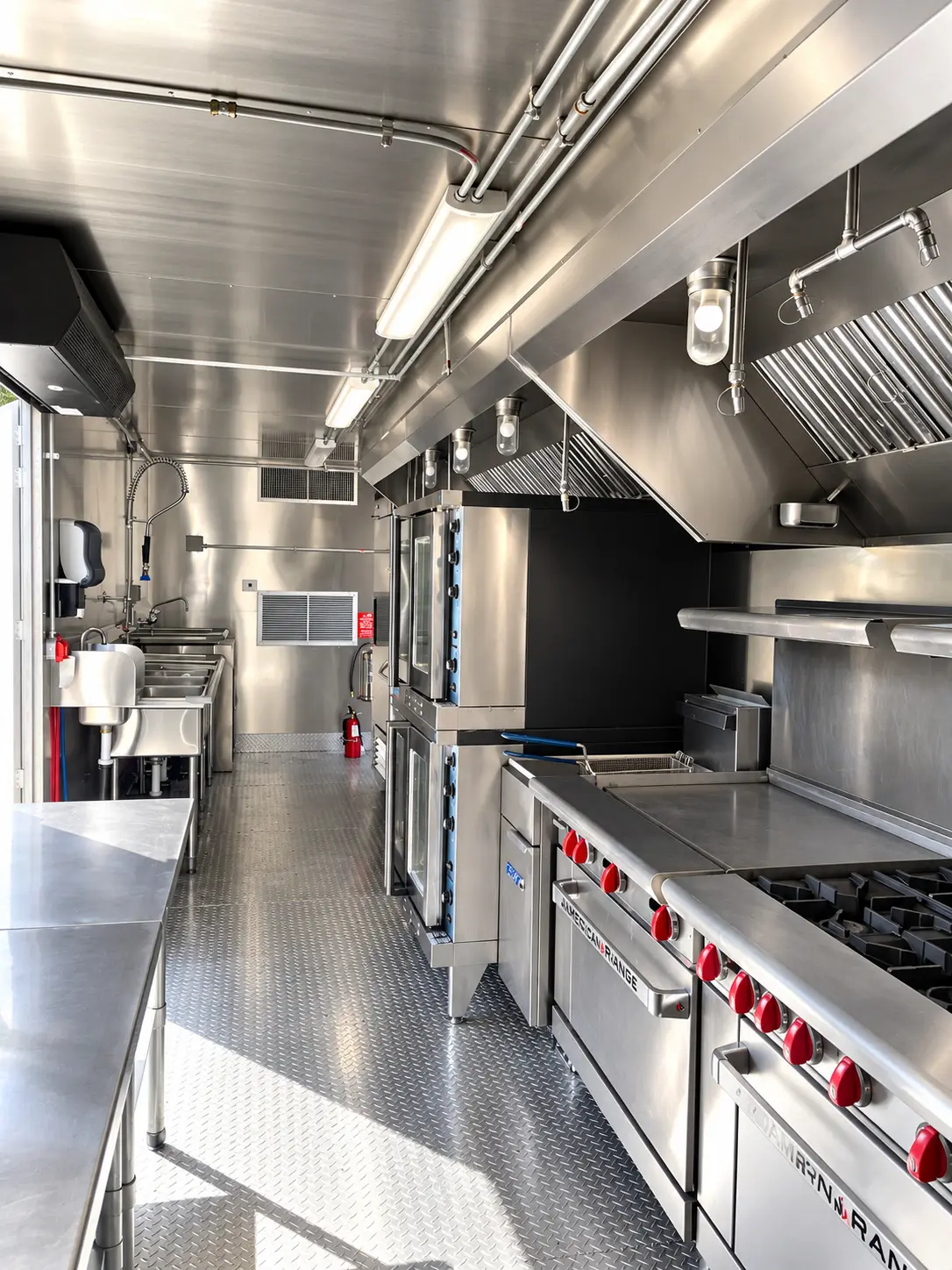 40 ft Mobile Combo Kitchen for rent in Reddick, Florida (photo 1)